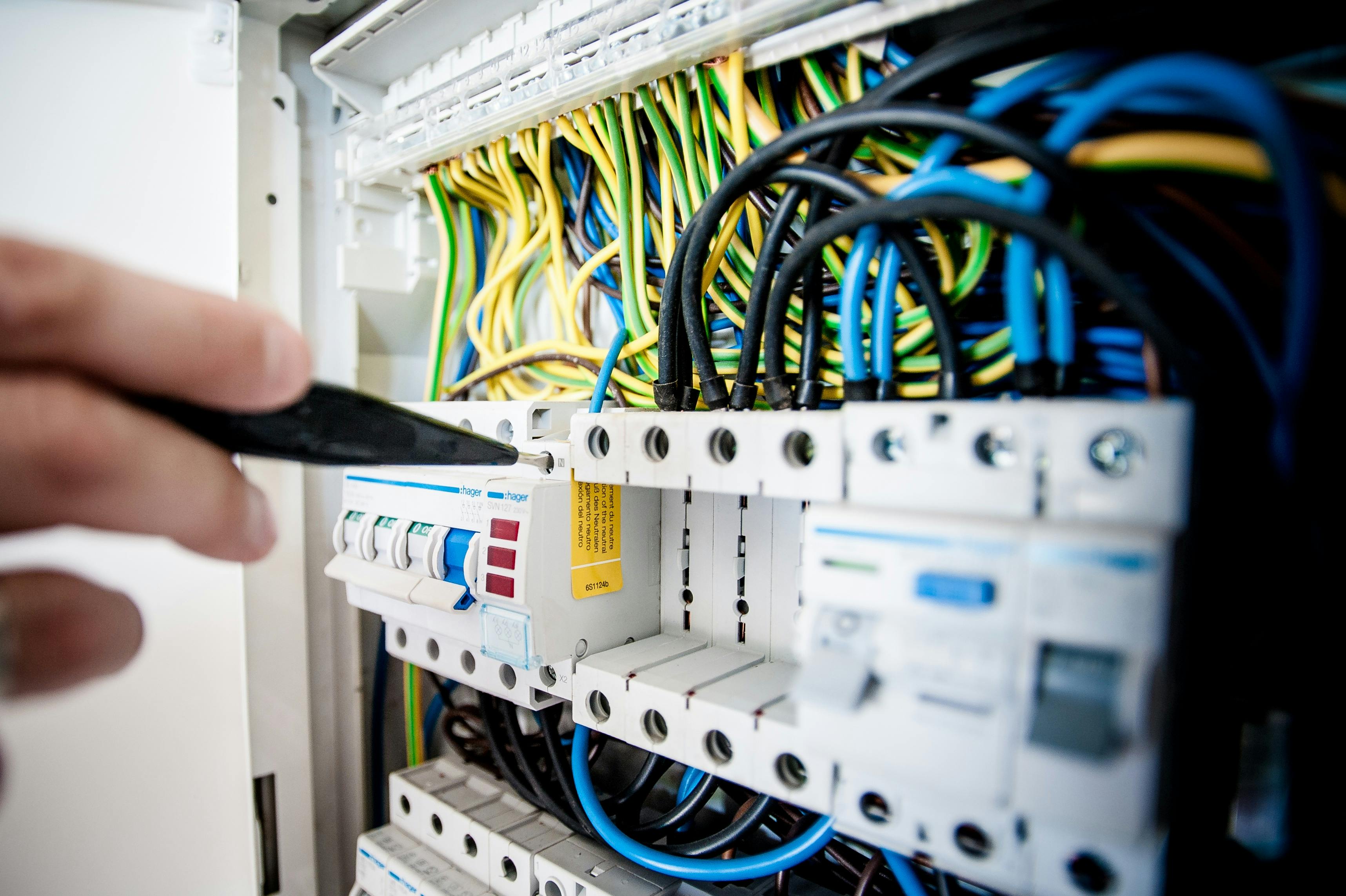 Instalacje elektryczne
